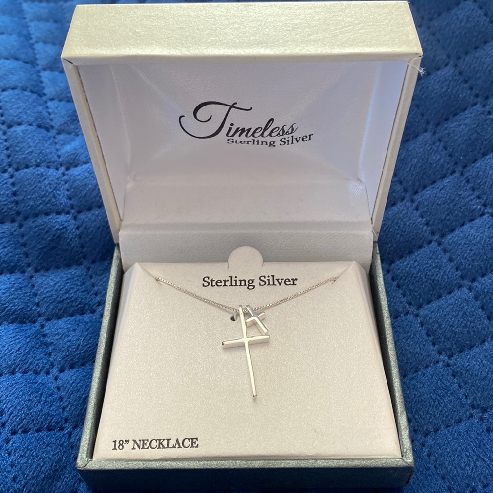Women’s Sterling silver cross necklace